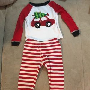 2T Mudpie Holiday/Christmas Pajamas